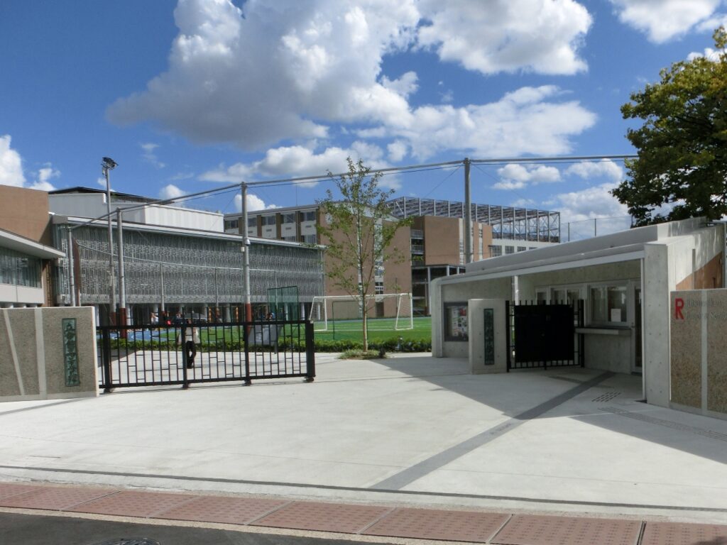 立命館中学校