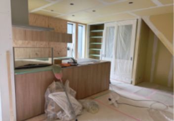 パンサー尾形 新居