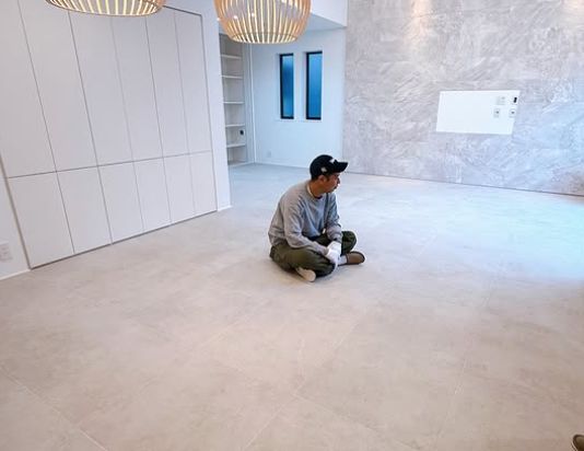 パンサー尾形 新居