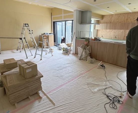 パンサー尾形 新居