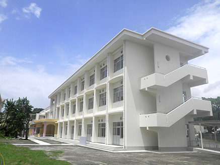 鹿屋小学校