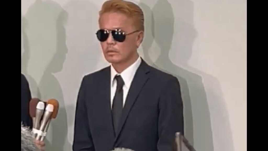 ものまね芸人　RYO