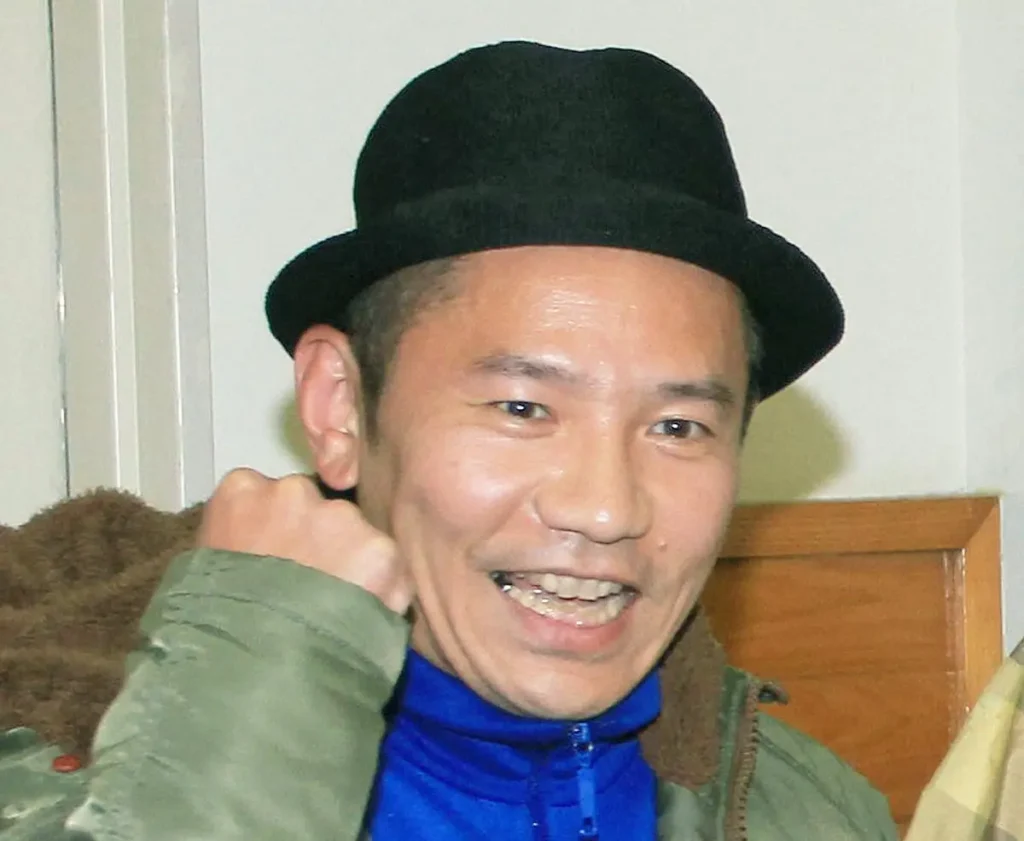 オモロー山下