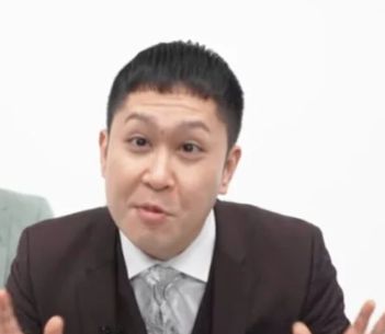 ドンデコルテ渡辺の目は斜視って本当？若い頃と比較してみた！
