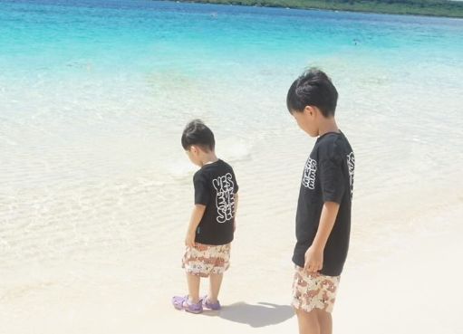 千原ジュニアの子供
