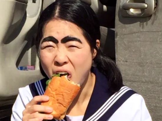 イモトアヤコ