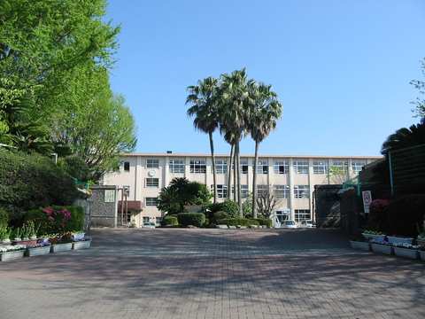 鹿児島市立吉野中学校