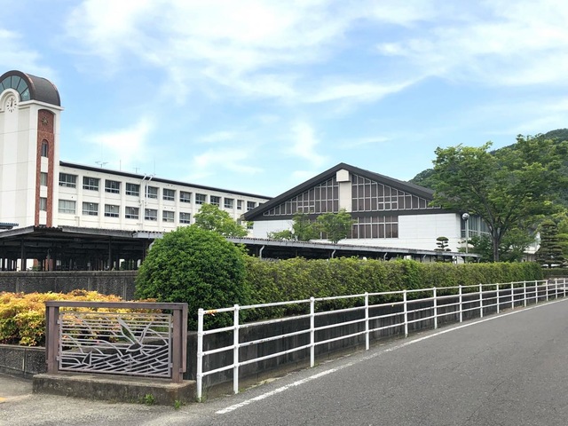 岡山県立岡山城東高等学校