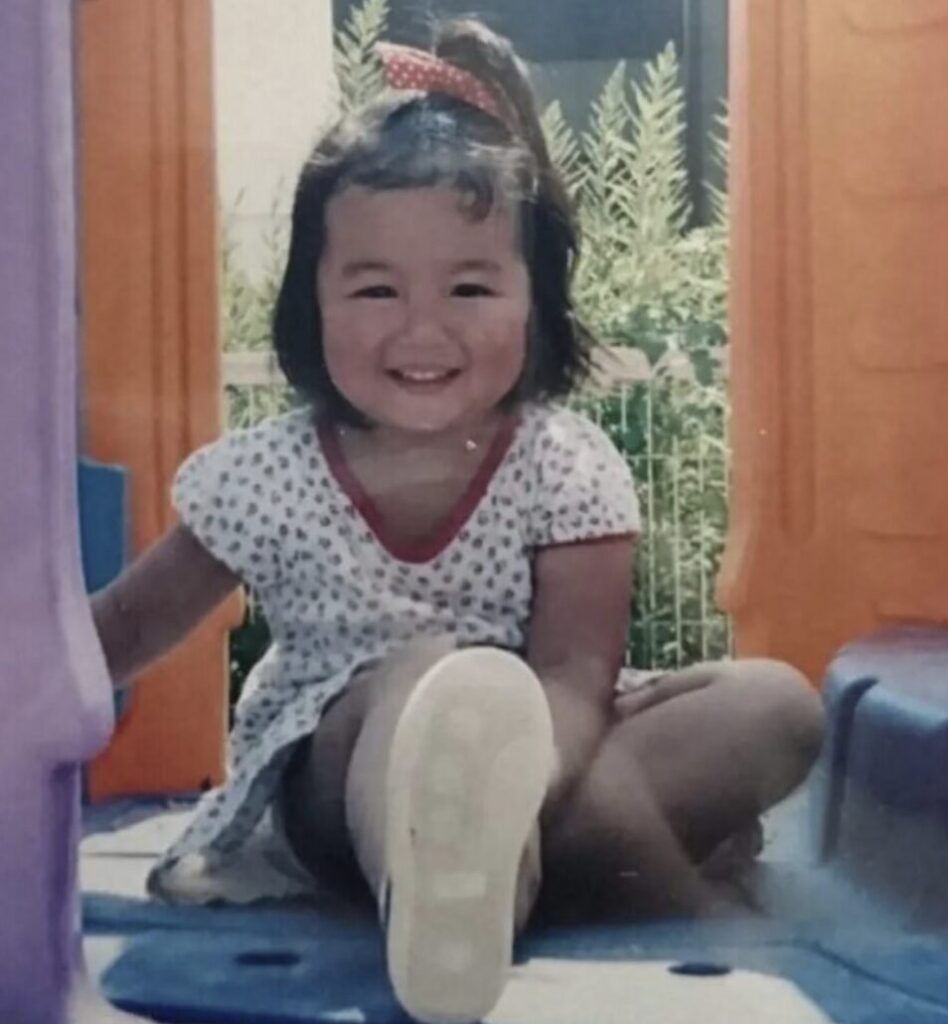 やす子の幼少期