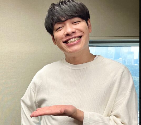 川島明