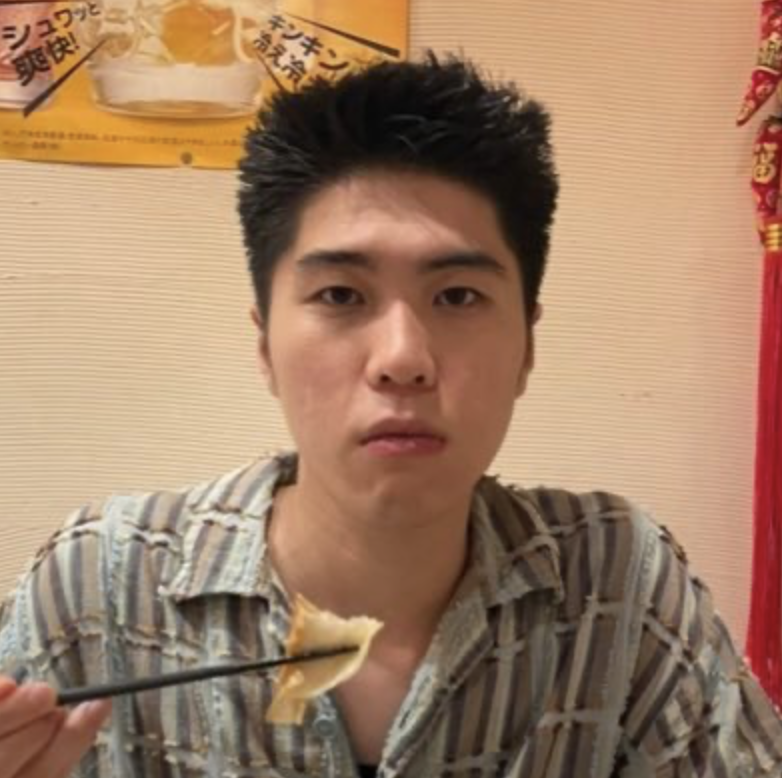 天明ブラウン・太田成秋の家族